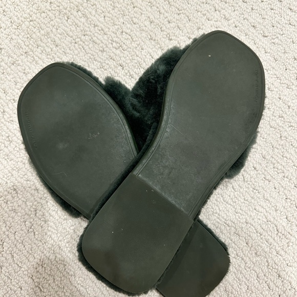 TORY BURCH DOUBLE T SHEARLING SLIDE - Picture 4 of 5